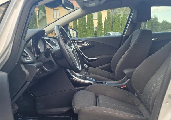 Opel Astra cena 25999 przebieg: 147200, rok produkcji 2011 z Górzno małe 379